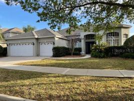 3672 CRESCENT PARK