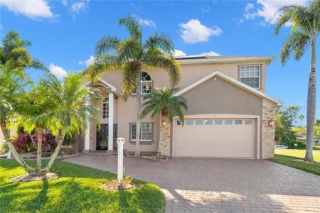 41 CYPRESS DRIVE