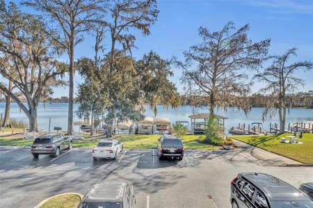 2500 LEE ROAD