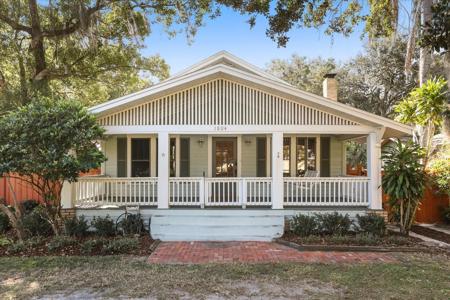 1804 CURRY FORD ROAD