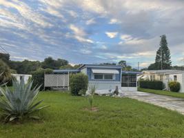 11751 HICKORY