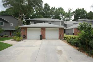 620 RED OAK CIR