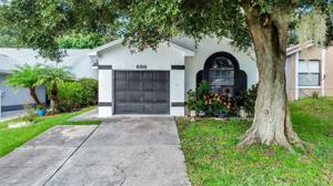 638 LAKE DEXTER
