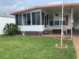 4237 CEDARWOOD