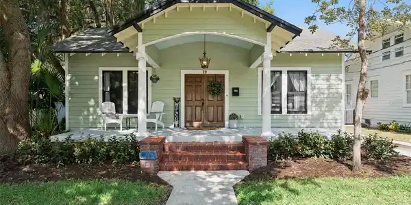 12 N THORNTON AVENUE