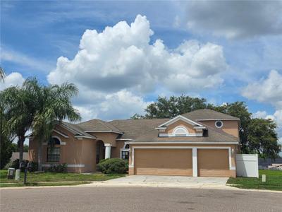 257 WALTHAM COURT