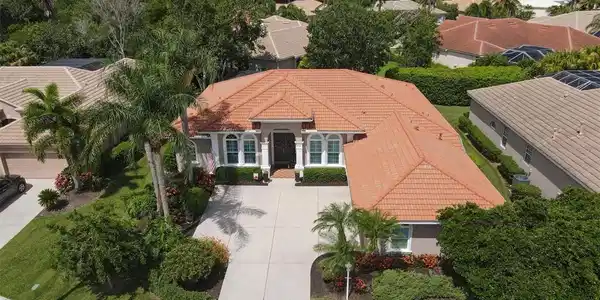 8102 WATERVIEW