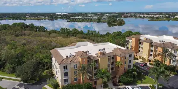 6482 WATERCREST
