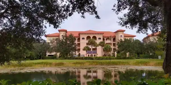 7804 LAKE VISTA