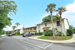 200 MAITLAND