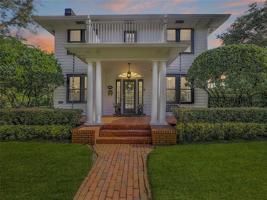 1011 JEFFERSON
