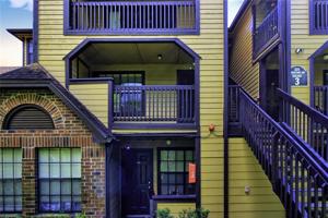 325 FORESTWAY