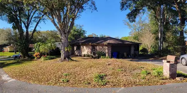 4950 FOXRUN