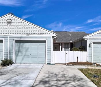 12539 KNOLLBROOK LANE