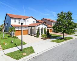 8712 LAKESHORE POINTE