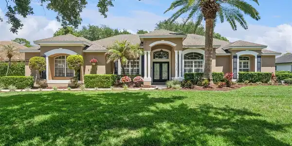 2230 RIDGEWIND WAY