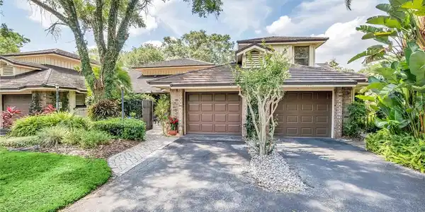 7638 SPRING BAY