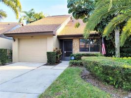 9720 LAKE SEMINOLE E
