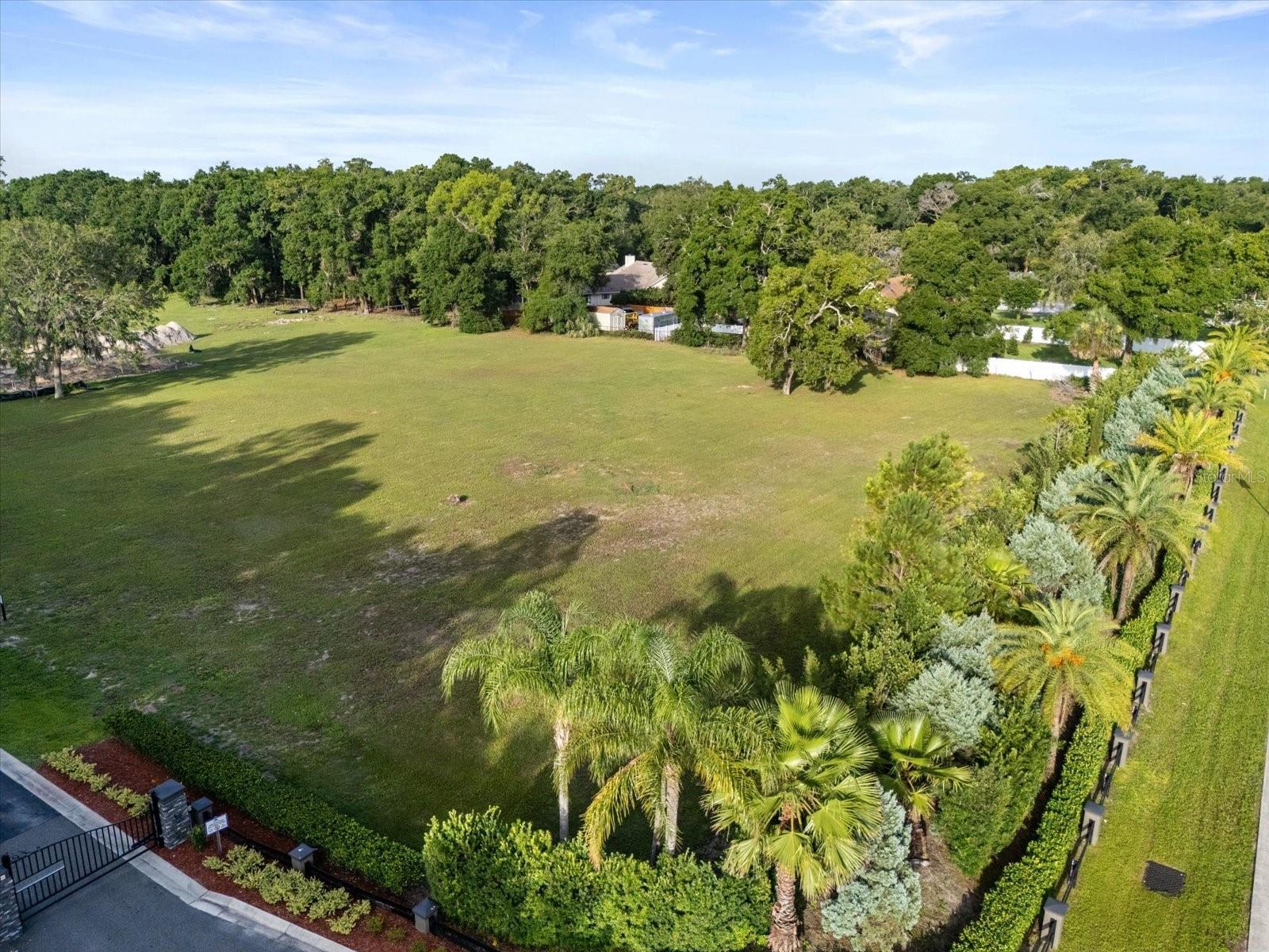 Image 1 Image 1