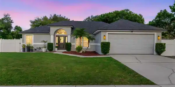 1669 FRUITLAND DRIVE
