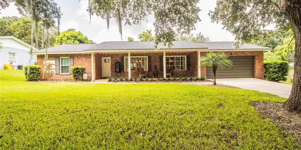 1623 LAKEWOOD S