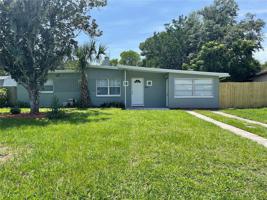 812 EDGEWATER