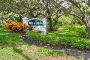 216 ELMWOOD CIRCLE