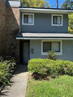 708 RAYMOND