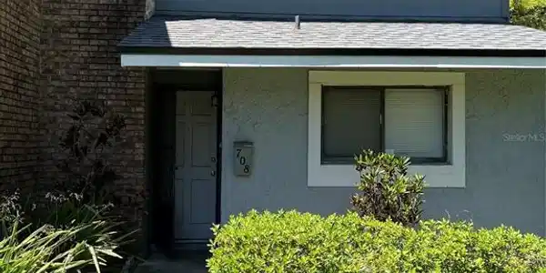 708 RAYMOND