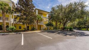 512 LUCAYA LOOP 3206