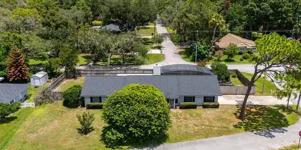 401 SANFORD AVENUE