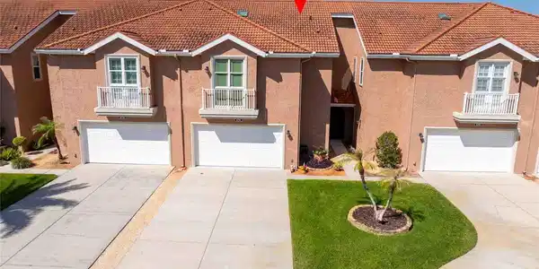6741 VISTA DEL LAGO AVENUE