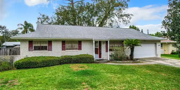 117 MEADOWFIELD LANE