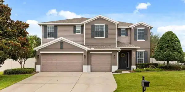 405 LONE HERON WAY