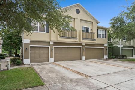 15316 OAK APPLE COURT