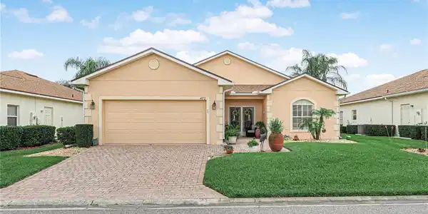 4072 DUNMORE DRIVE