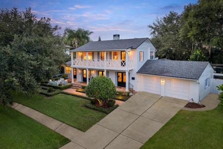 1554 LAKE KNOWLES CIRCLE