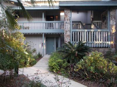 3092 CAMELOT DRIVE