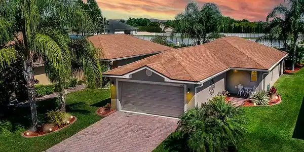 4428 TURNBERRY