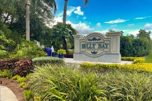 2533 DOLLY BAY