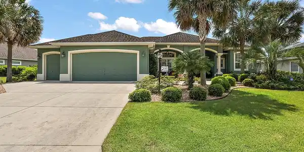 2110 LAKE RIDGE