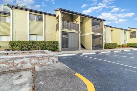 924 LAKE DESTINY ROAD