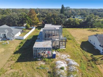 3225 PARKWOOD COURT