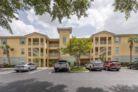 1100 CANOPY WALK LANE