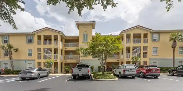 1100 CANOPY WALK LANE