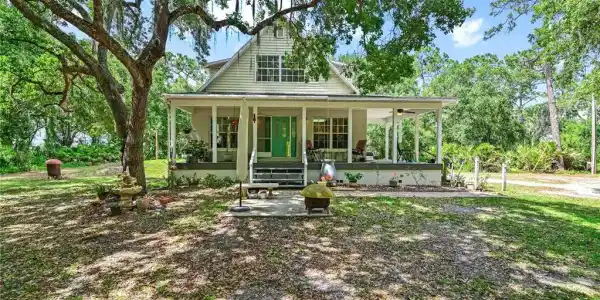 5201 ALLIGATOR LAKE