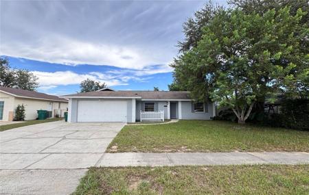 2715 N DELLWOOD DRIVE