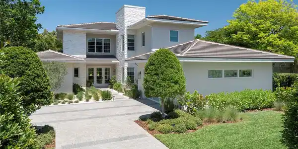 1795 GREENWICH AVENUE