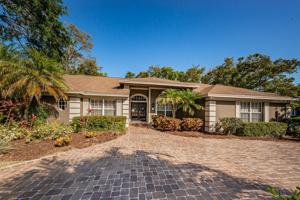 4577 GLENBROOK
