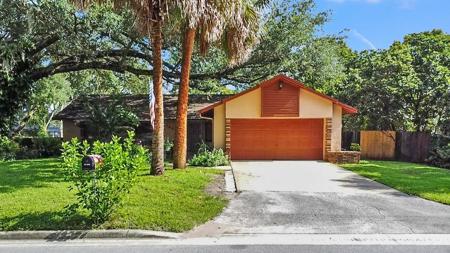 1681 OVERLOOK ROAD